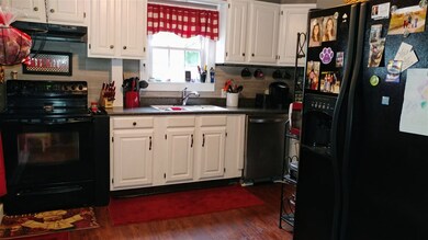 21 Richardson St, Rochester, NH 03867 - photo 3