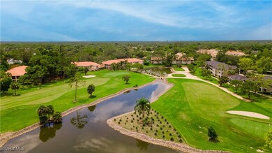 190 Turtle Lake Ct unit 311, Naples, FL 34105 - photo 5