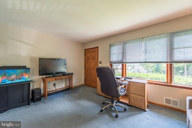 4792 Beechwood Rd, Ellicott City, MD 21043 - photo 7