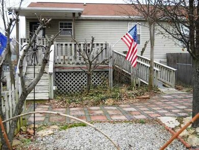 9 Bonniefield Cir, Gettysburg, PA 17325 - photo 3
