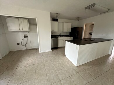 24206 Broken Bow Ln, Hockley, TX 77447 - photo 3