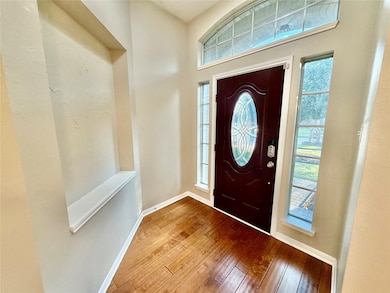 10435 Claybrook Dr, Houston, TX 77089 - photo 5