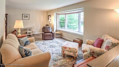 04-LIVING ROOM (1)