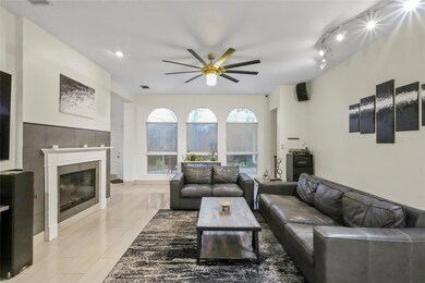 2541 Natchez Trace, Denton, TX 76210 - photo 4