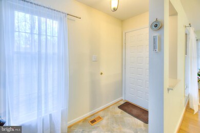 14301 Rich Branch Dr, North Potomac, MD 20878 - photo 6