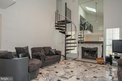 4551 Interlachen Ct unit D, Alexandria, VA 22312 - photo 3