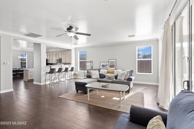 08-Living Area