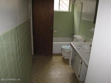 2945 Sydney St, Jacksonville, FL 32205 - photo 6