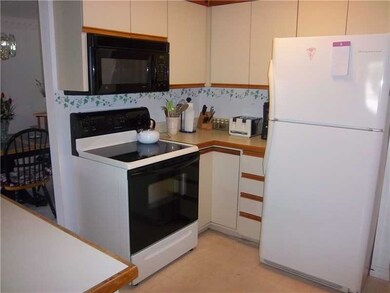 Kitchen. EAT IN KITCHEN