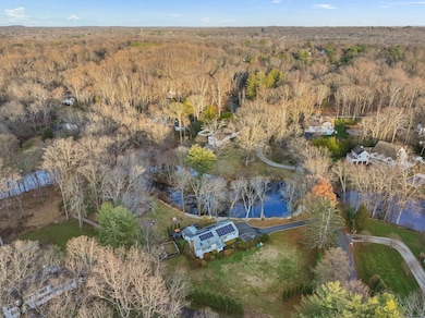 10 Tupelo Rd, Westport, CT 06880 - photo 2