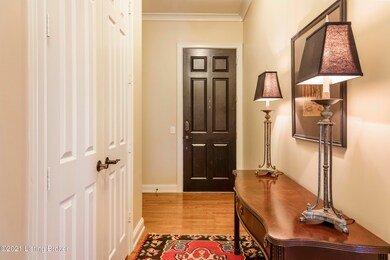 6-foyer