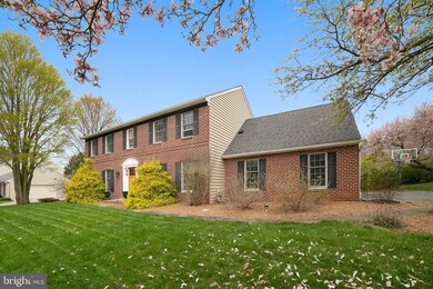 903 Brookmont Cir, Malvern, PA 19355 - photo 3