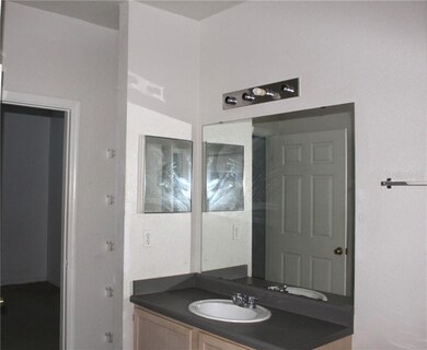 3344 Corona Village Way unit 301, Orlando, FL 32835 - photo 4