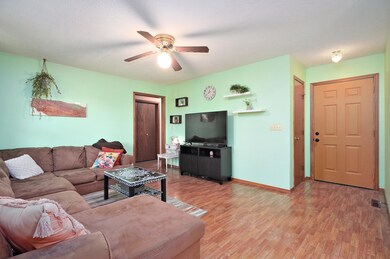 1508 Matthew Ct-5