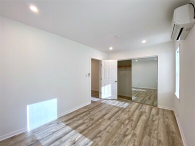 2025 1/2 Brun St, Houston, TX 77019 - photo 7