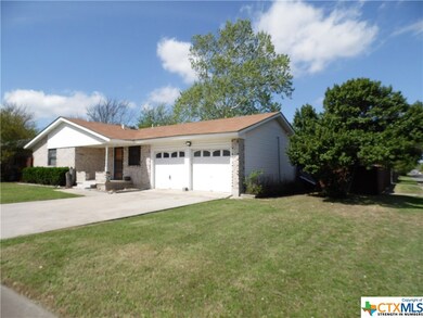 502 Dianne Dr, Copperas Cove, TX 76522 - photo 2