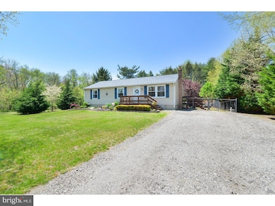 716 W Quillytown Rd, Penns Grove, NJ 08069 - photo 2