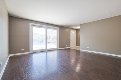 1304 Yarmouth Ct unit 1304, Schaumburg, IL 60193 - photo 6