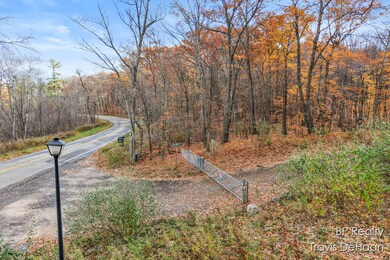 9310 Benjamin Dr, Newaygo, MI 49337 - photo 7