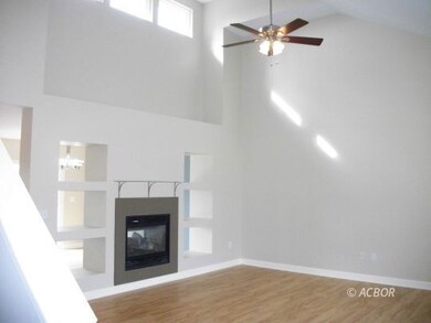 8 Walnut Court