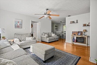 04-Living Room