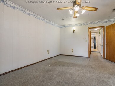 326 16th St, Dunbar, WV 25064 - photo 4