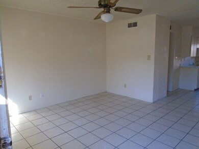 2241 N 29th St unit 2, Phoenix, AZ 85008 - photo 6