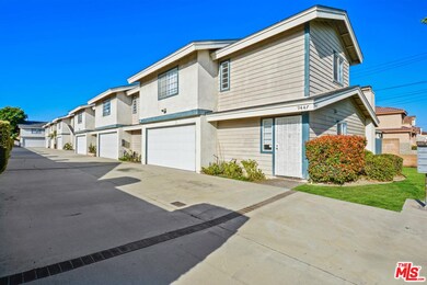 9447 Cedar St unit 2A, Bellflower, CA 90706 - photo 2