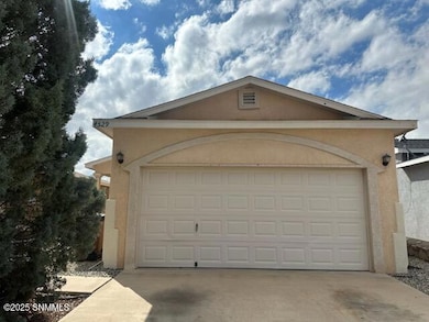 4529 Hillsboro Loop, Las Cruces, NM 88012 - photo 2