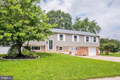 8379 Crofton Ln, Pennsauken, NJ 08109 - photo 3