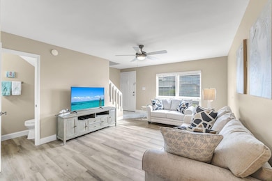 66 Marco Villas Dr #R-4, Marco Island, F
