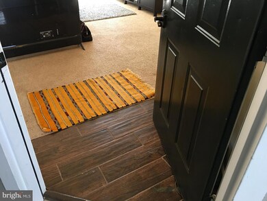 4408 Helmsford Ln unit 203, Fairfax, VA 22033 - photo 3