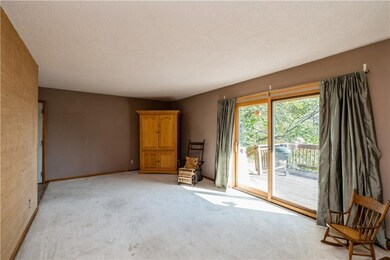 2445 Mansfield Dr, Des Moines, IA 50317 - photo 5