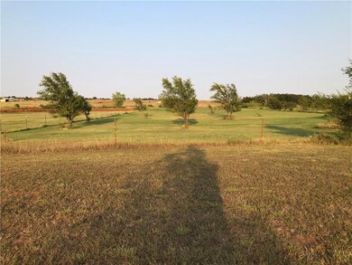 10736 N 1990 Rd, Elk City, OK 73644 - photo 4