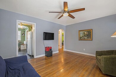 Photo 7
