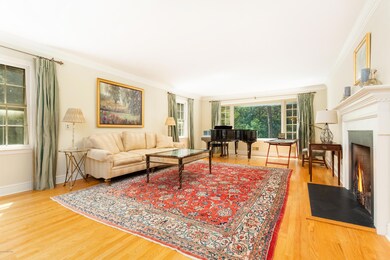 77 Taconic Rd, Greenwich, CT 06831 - photo 4