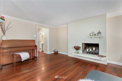 9025 236th St SW unit 4, Edmonds, WA 98026 - photo 5