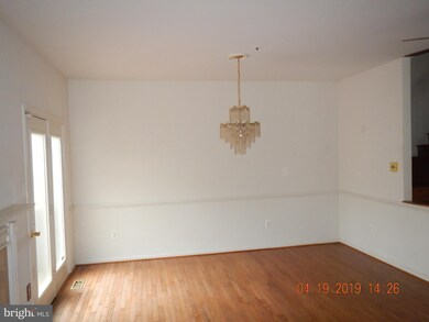 7912 Quill Point Dr, Bowie, MD 20720 - photo 5