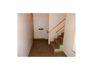 6311 Alden St, Shawnee, KS 66216 - photo 5