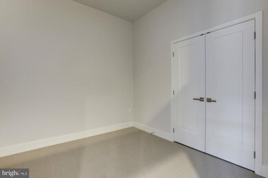 525 Water St SW unit 423, Washington, DC 20024 - photo 6