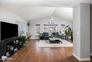 04-Living Room_DMD_0801