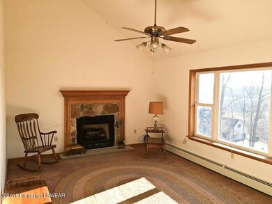 570 Hemlock Rd, Tamaqua, PA 18252 - photo 5