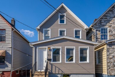 35 Charles St, Carteret, NJ 07008 - photo 2