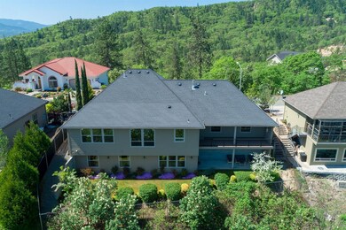 1111 NW Starlite Place, Grants Pass, OR 97526 - photo 6