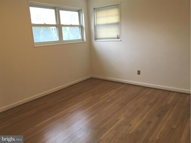 10911 Stillwater Ave, Kensington, MD 20895 - photo 5