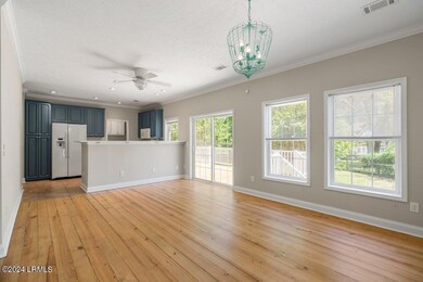 Living Room to Kitchen (3)