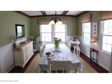 05-Dining Room