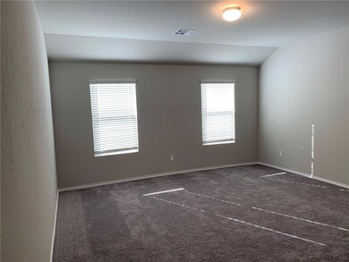 1903 Oak Tree Ct, Shawnee, OK 74804 - photo 3