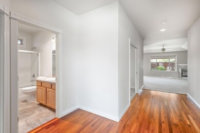 1803 NW 18th St