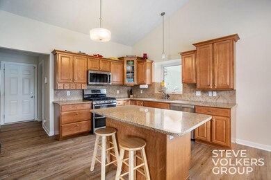 2211 Vansingel Lake Drive SW